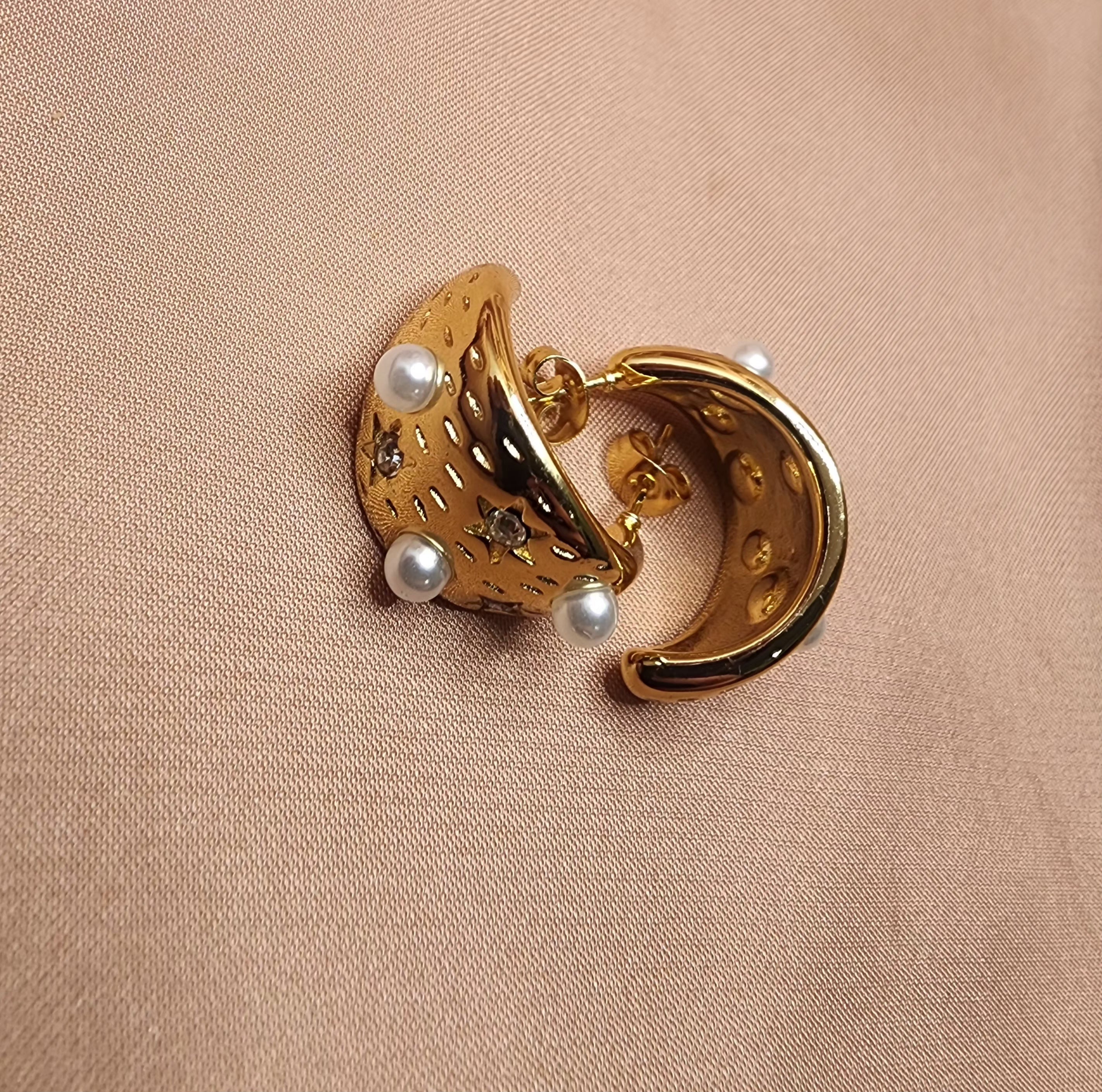 ✨ Aurã Celeste Pearl Hoops