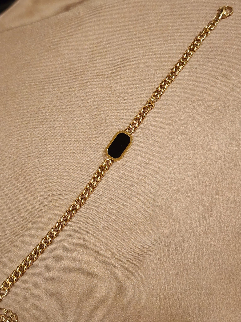 ✨ Black Onyx Link Chain Bracelet – Aurã de Luxé - Aurã de Luxê