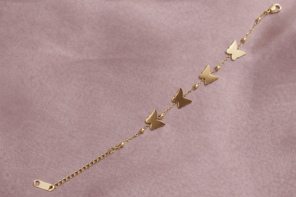 ✨ Butterfly Grace Bracelet — Aurã de Luxé - Aurã de Luxê