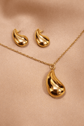 ✨ Teardrop Gold - Tone Locket Set – Aura de Luxe - Aurã de Luxê