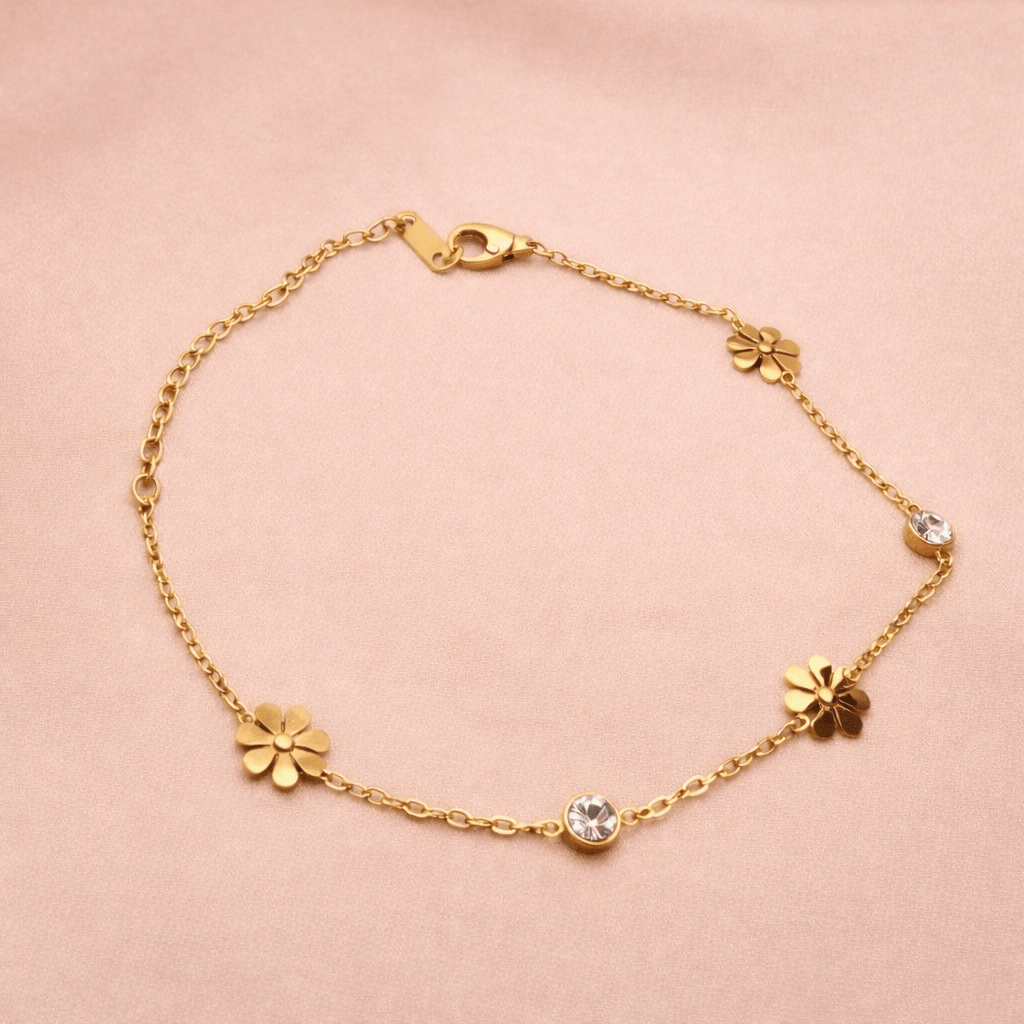✨️ Éclat Floral Crystal Bracelet — Aurã de Luxé - Aurã de Luxê