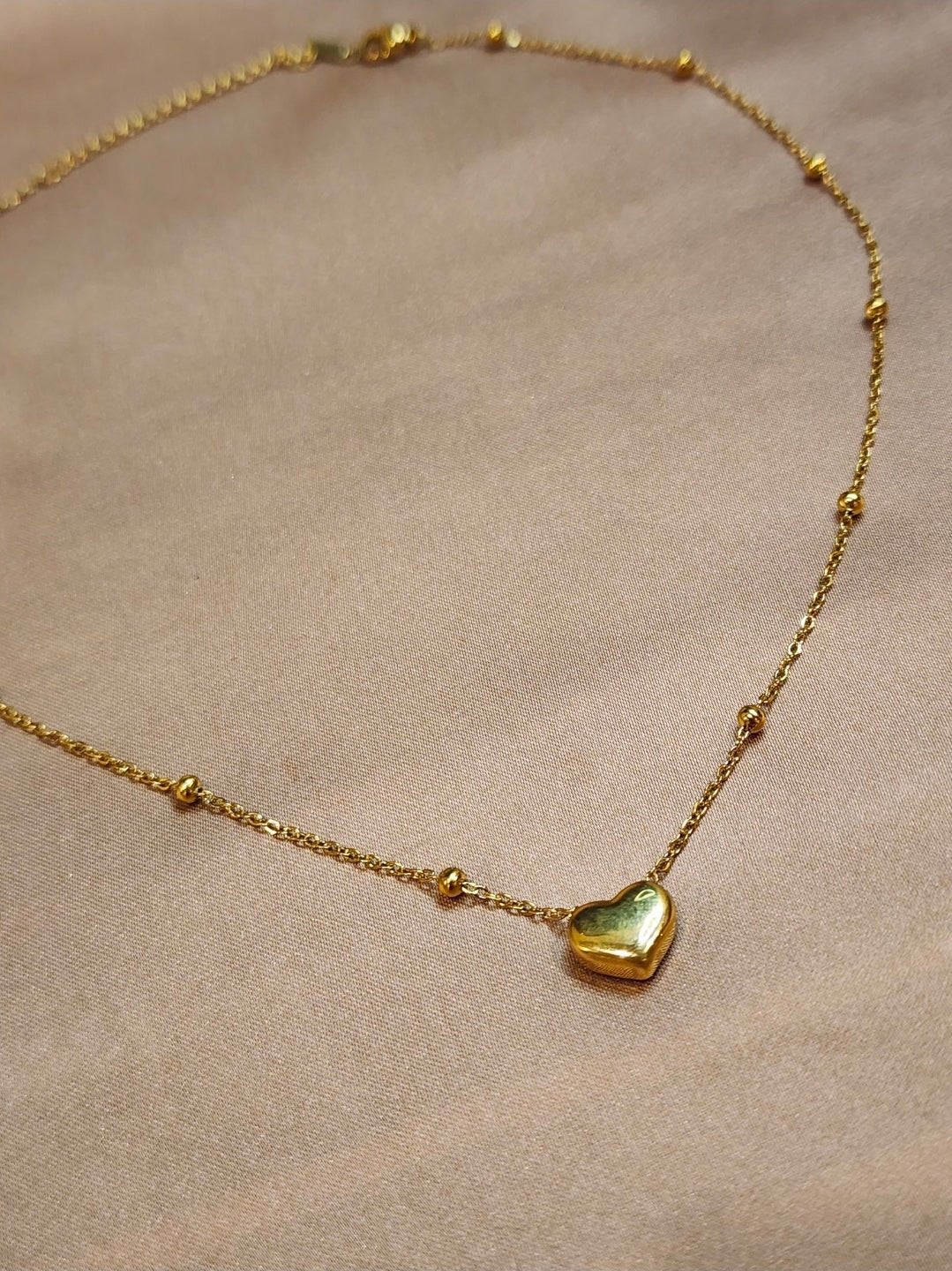 ✨ Signature Beaded Heart Necklace – Aura de Luxe - Aurã de Luxê