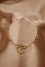 ✨ Interlinked Open Heart Gold - Tone Bracelet – Aurã de Luxé - Aurã de Luxê