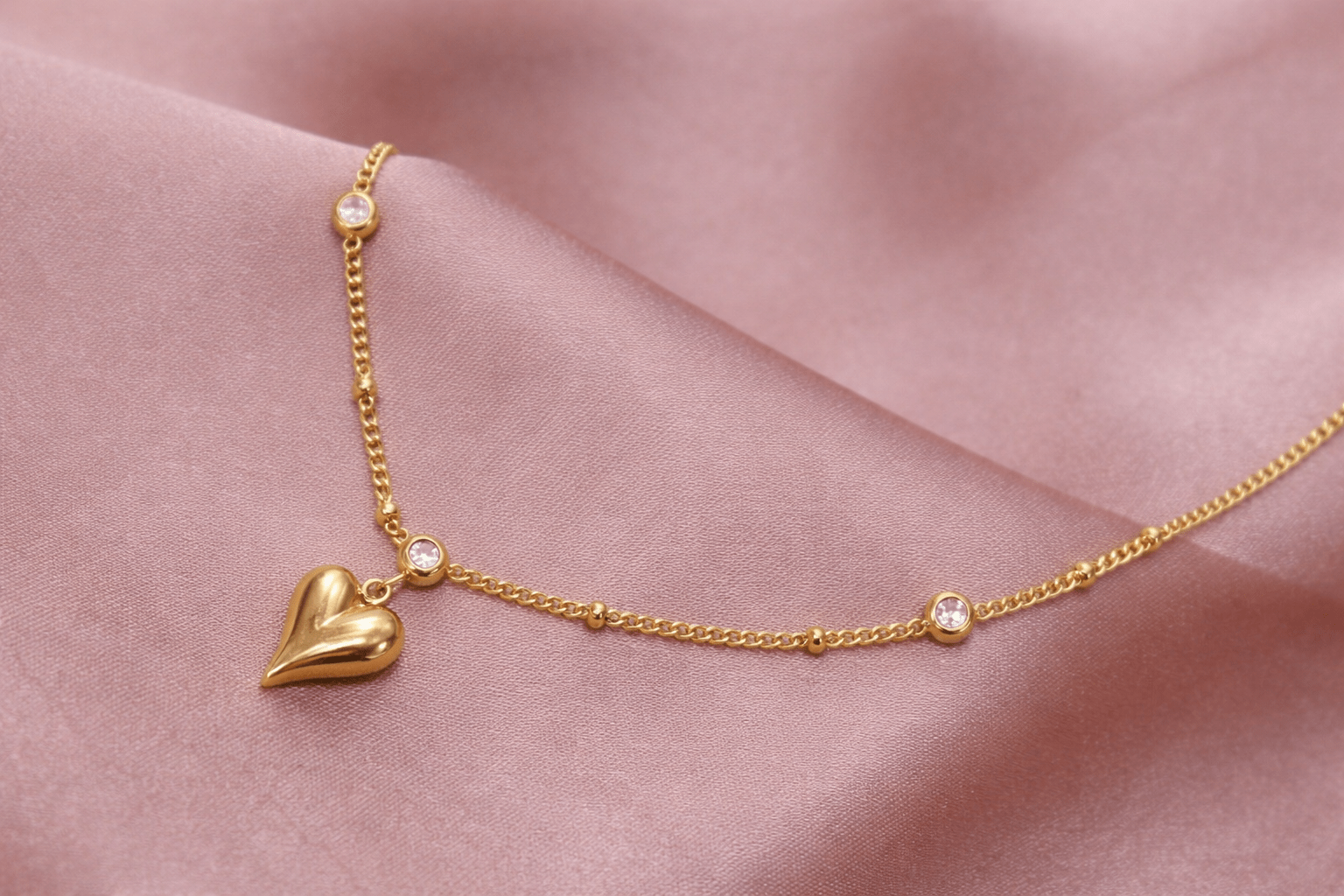 ✨ Amor Curve Lumiere Anklet — Aurã de Luxé - Aurã de Luxê