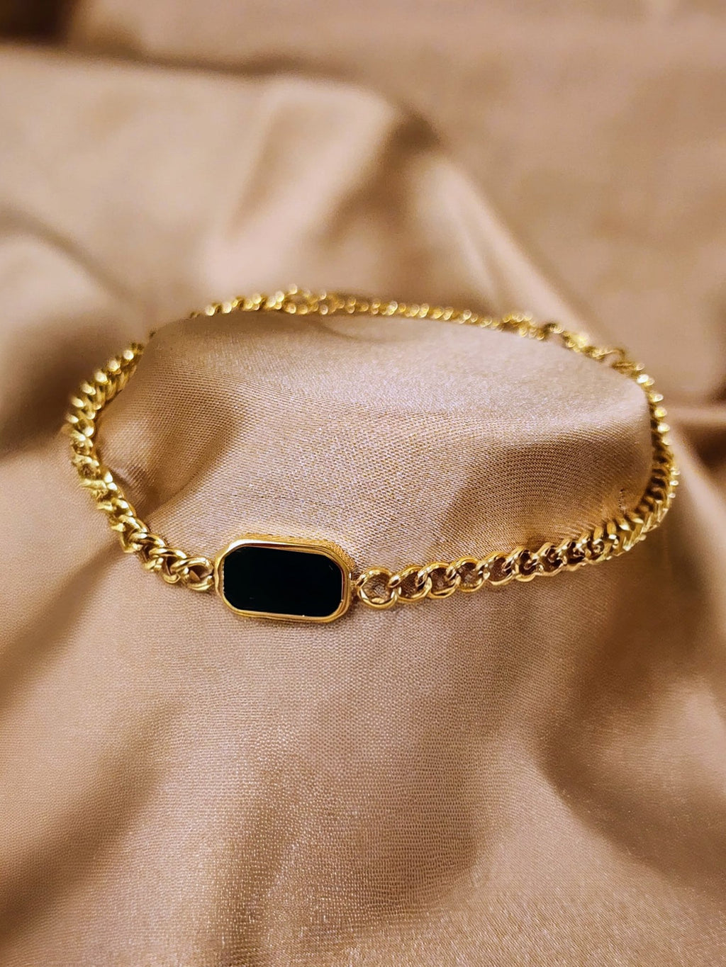 ✨ Black Onyx Link Chain Bracelet – Aurã de Luxé - Aurã de Luxê