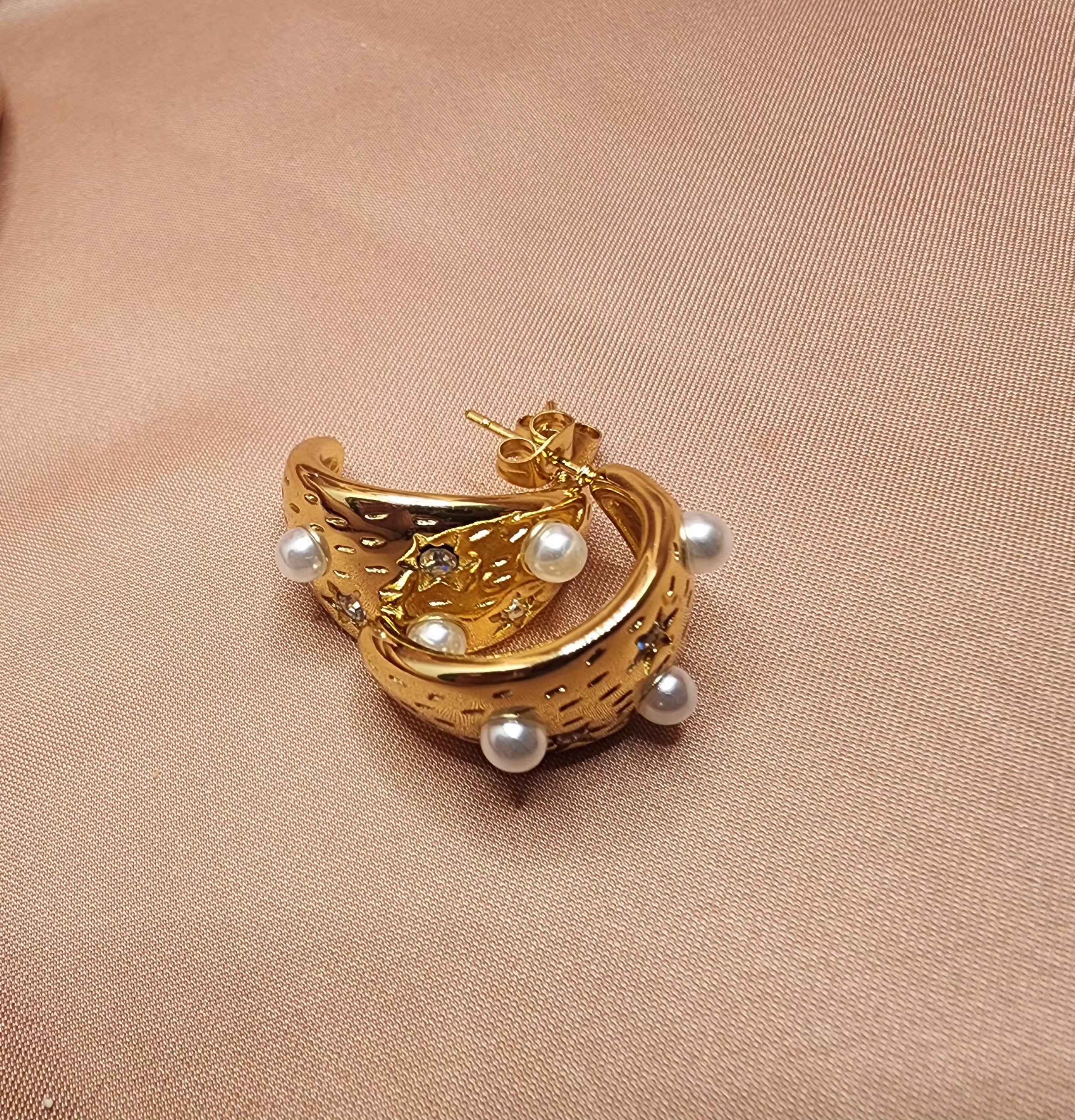 ✨ Aurã Celeste Pearl Hoops