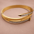 ✨ Clou Lumière Nail Cuff Bracelet — Aurã de Luxé - Aurã de Luxê