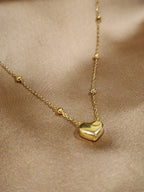 ✨ Signature Beaded Heart Necklace – Aura de Luxe